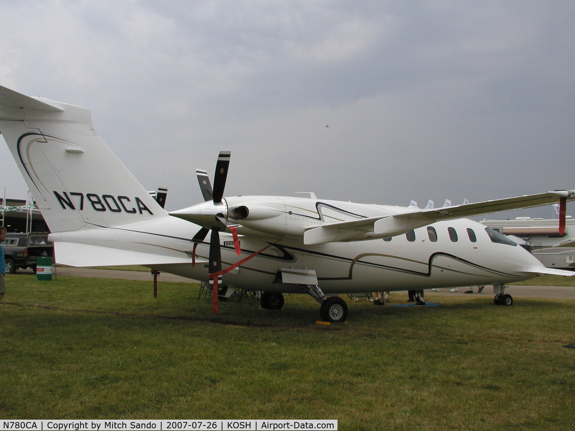 N780CA, 2005 Piaggio P-180 Avanti C/N 1106, EAA AirVenture 2007.