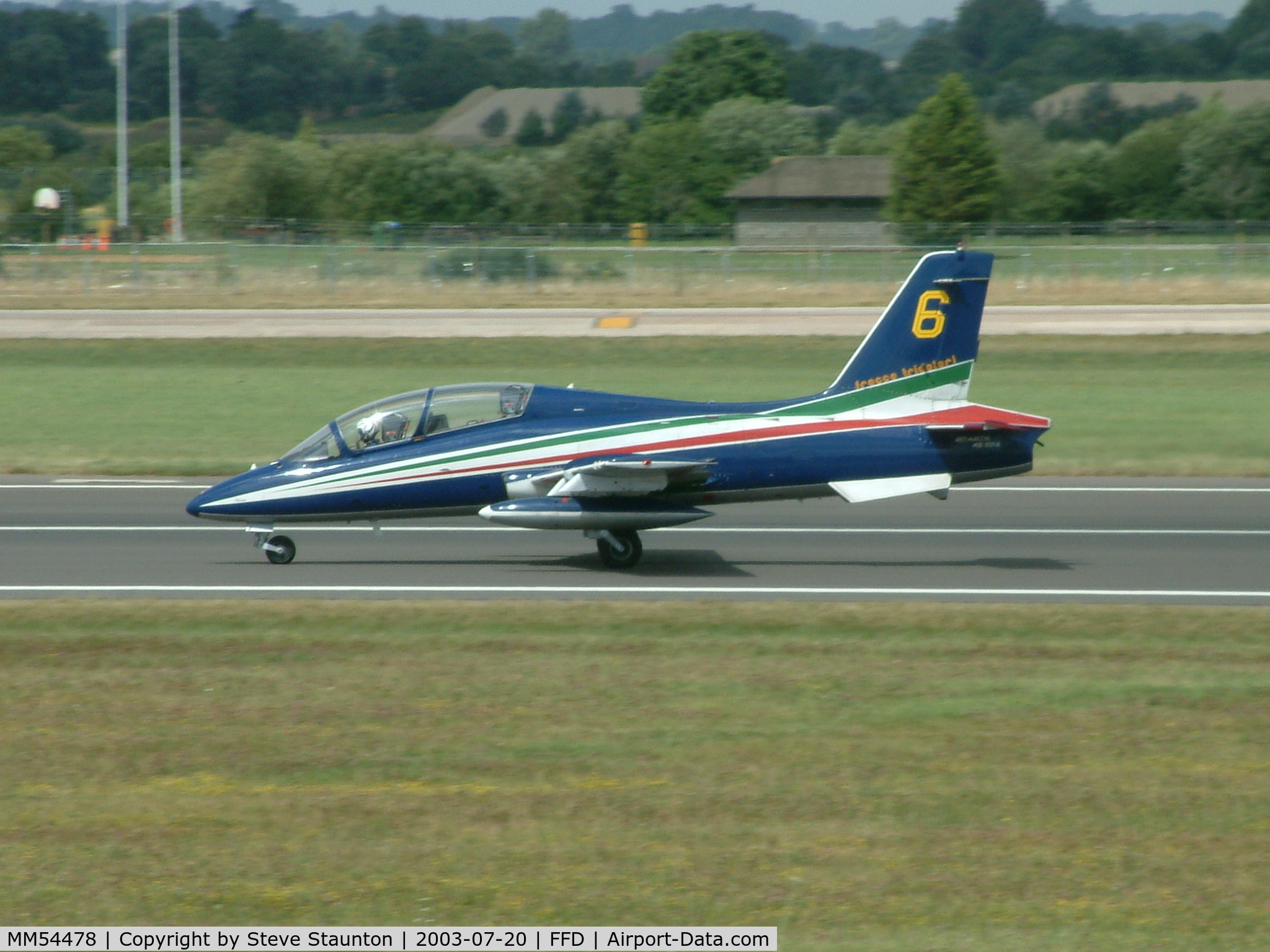 MM54478, Aermacchi MB-339PAN C/N 6673, Royal International Air Tattoo 2003