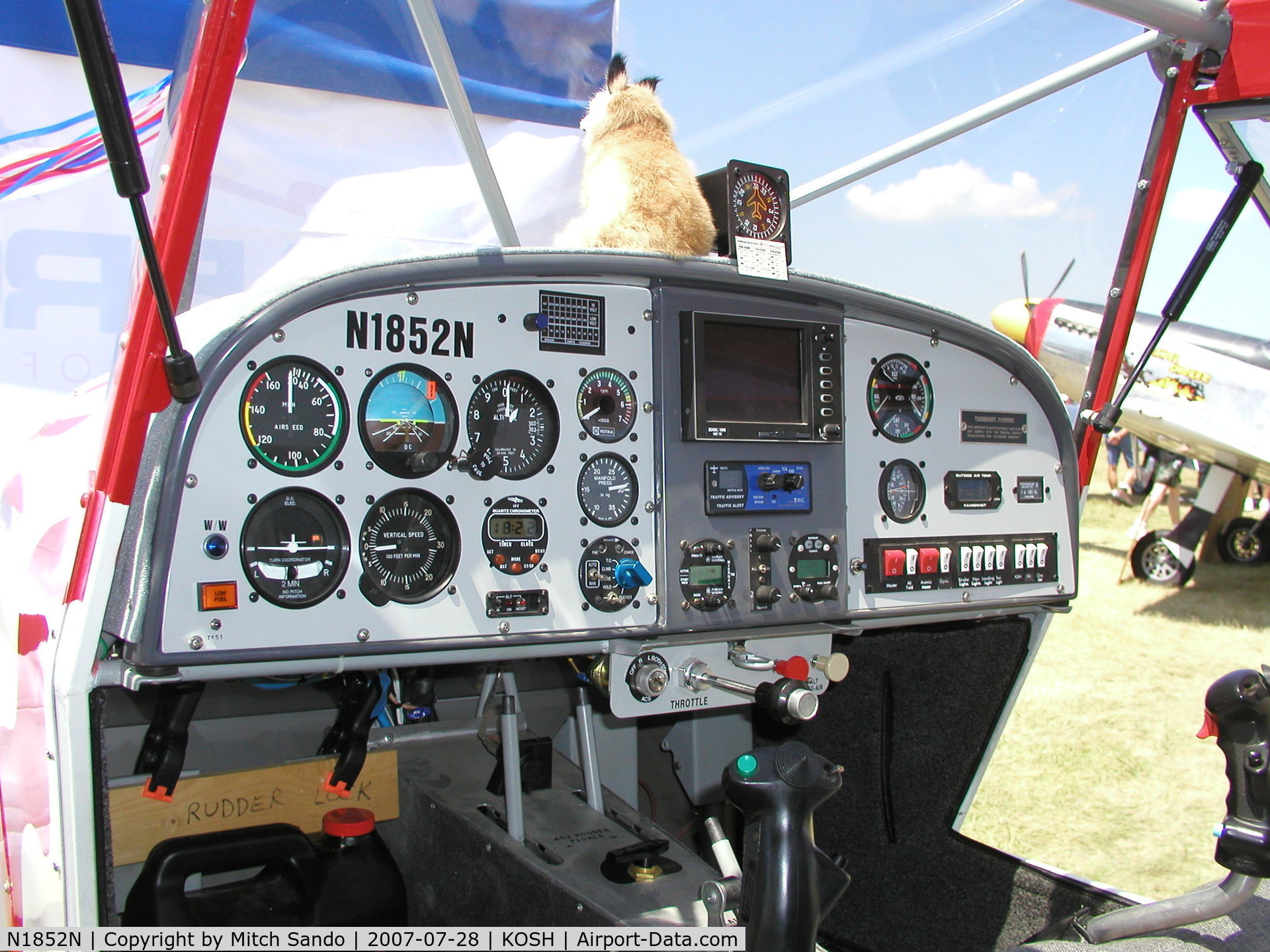 N1852N, 2004 Skystar Kitfox Series 7 C/N S60111-074, EAA AirVenture 2007.