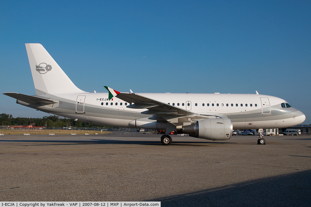 I-ECJA, 2005 Airbus A319-115LR C/N 2440, Eurofly Airbus 319CJ operated for Mr. Berlusconi
