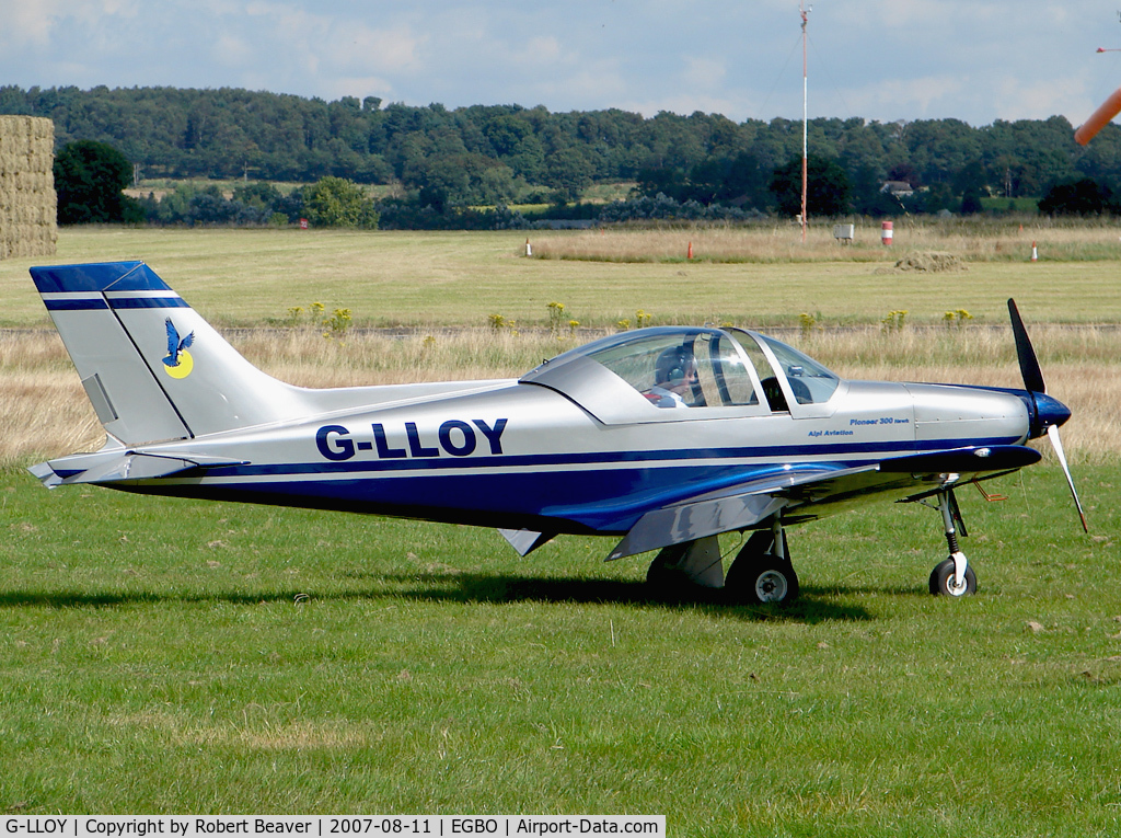 G-LLOY, 2006 Alpi Aviation Pioneer 300 Hawk C/N PFA 330A-14568, Pioneer 300 Hawk