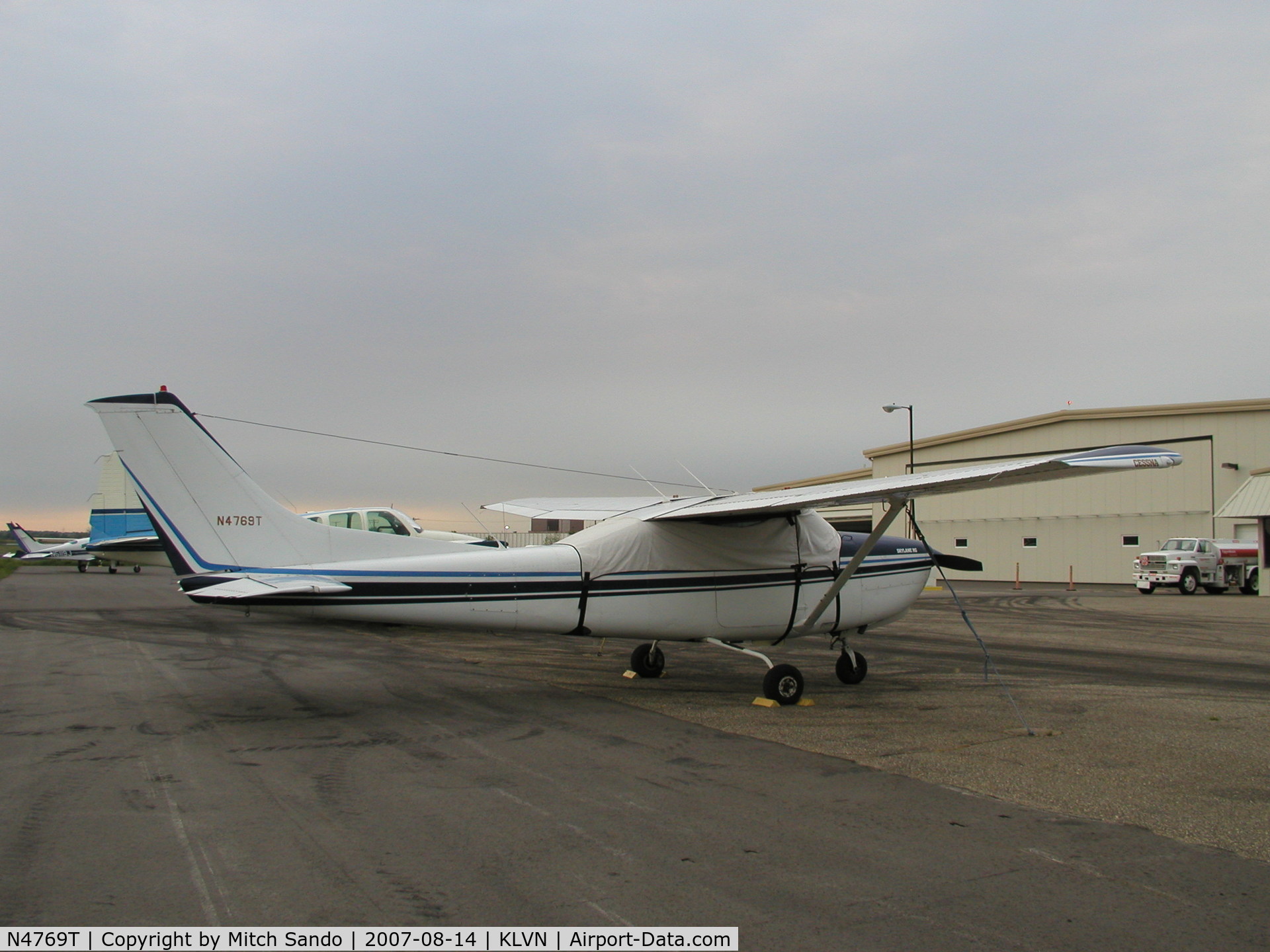 N4769T, 1981 Cessna R182 Skylane RG C/N R18201757, Parked on the ramp at Airlake.