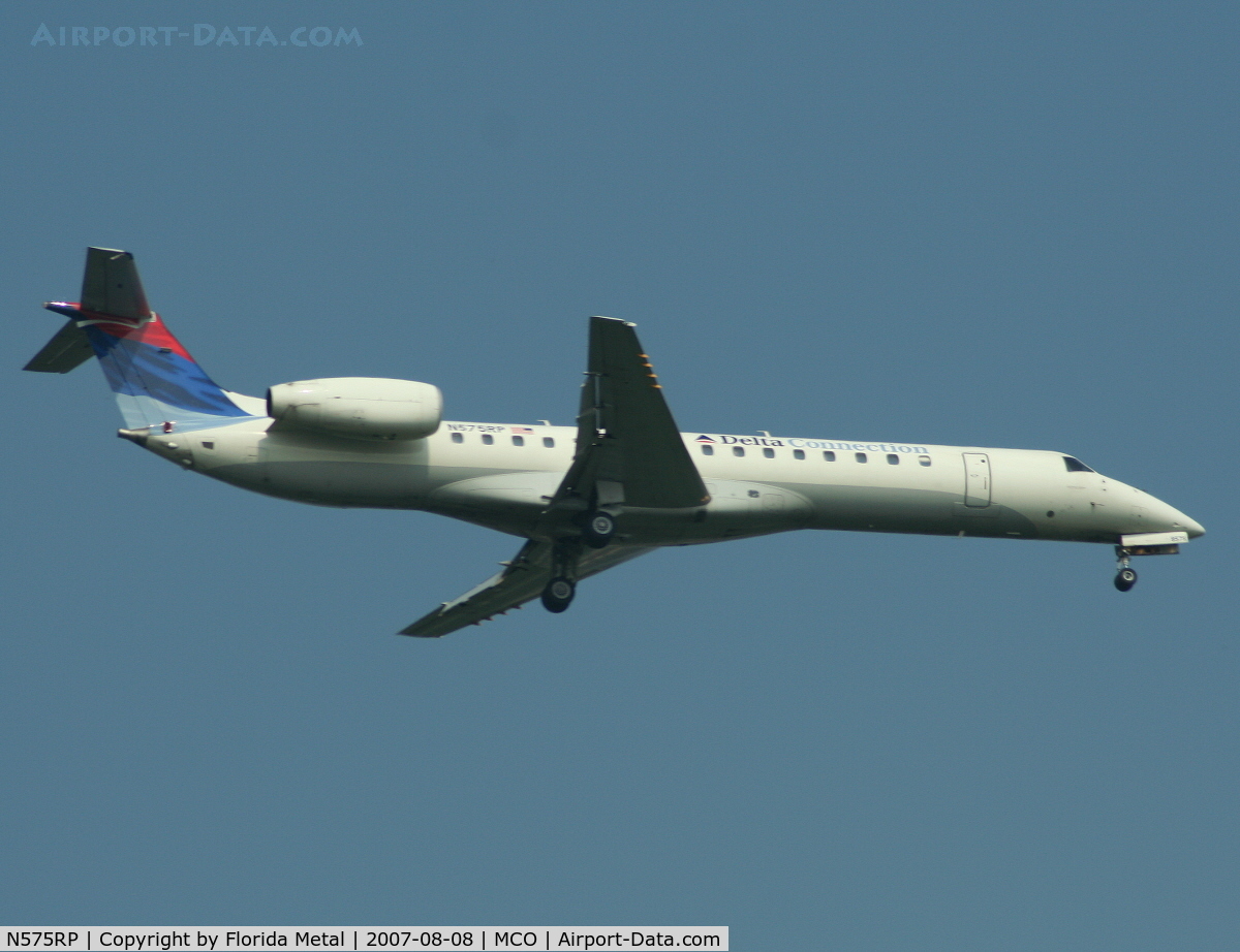 N575RP, 2004 Embraer ERJ-145LR (EMB-145LR) C/N 14500847, Delta Connection