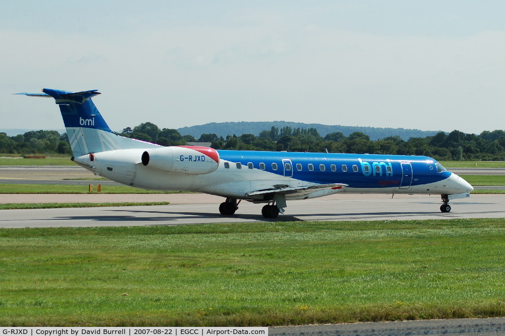 G-RJXD, 2000 Embraer EMB-145EP (ERJ-145EP) C/N 145207, BMI - Taxiing