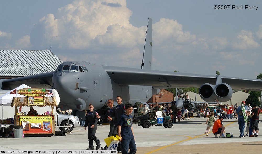 60-0024, 1960 Boeing B-52H Stratofortress C/N 464389, She is impressive, but not for sale to the Russians