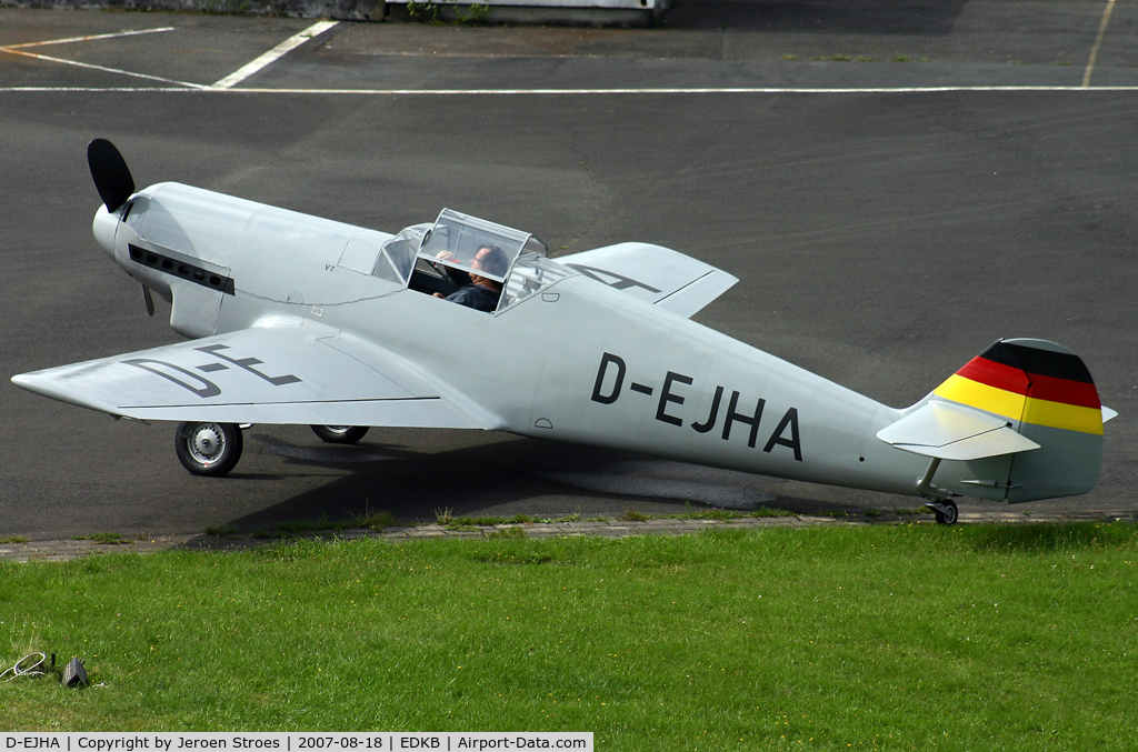 D-EJHA, 2004 A. S. Bf 109 V 7 Replica 80 % Scale C/N 881, oldtimer