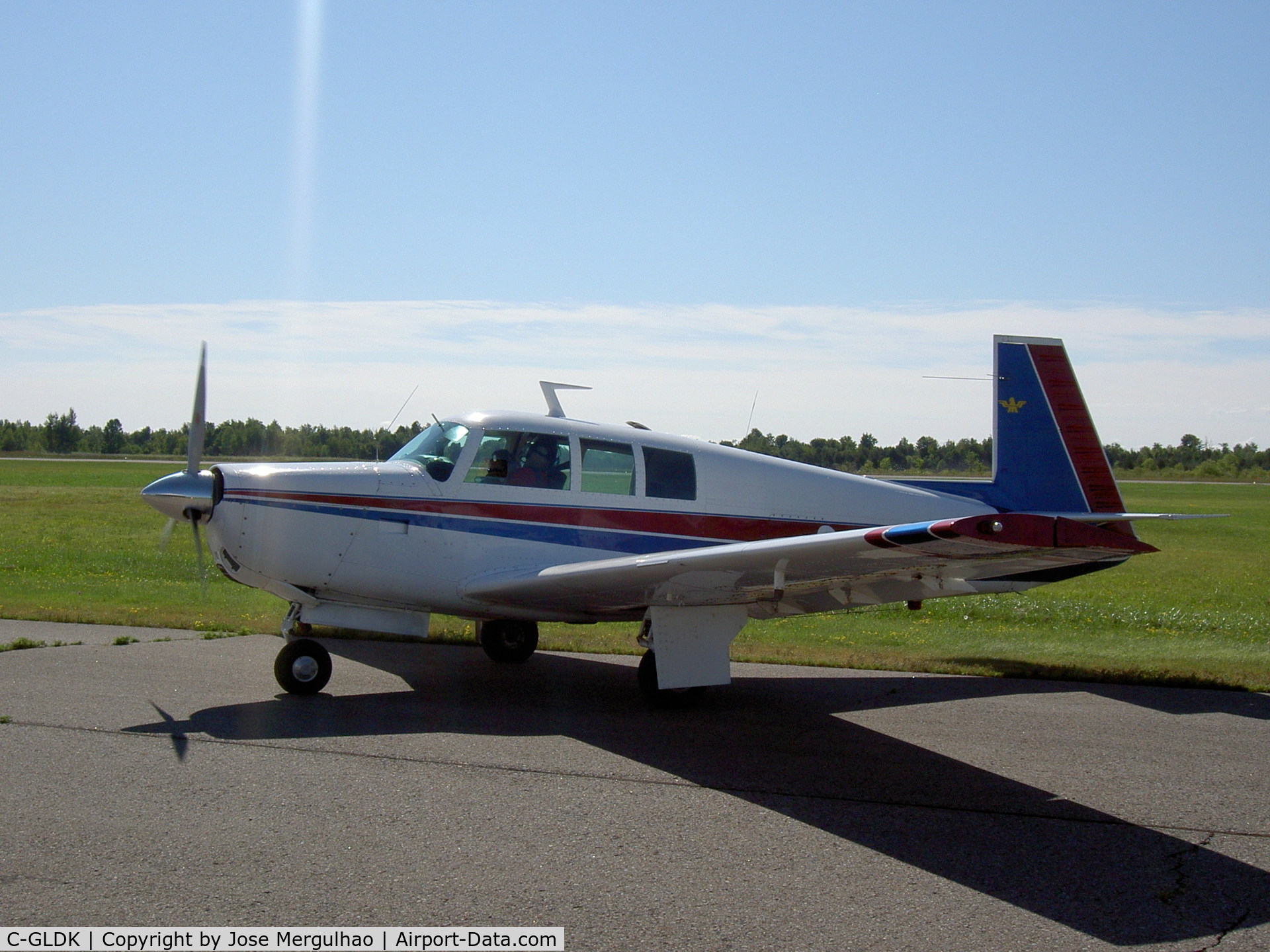 C-GLDK, 1974 Mooney M20F Executive C/N 22-0048, C-GLDK at CYSH