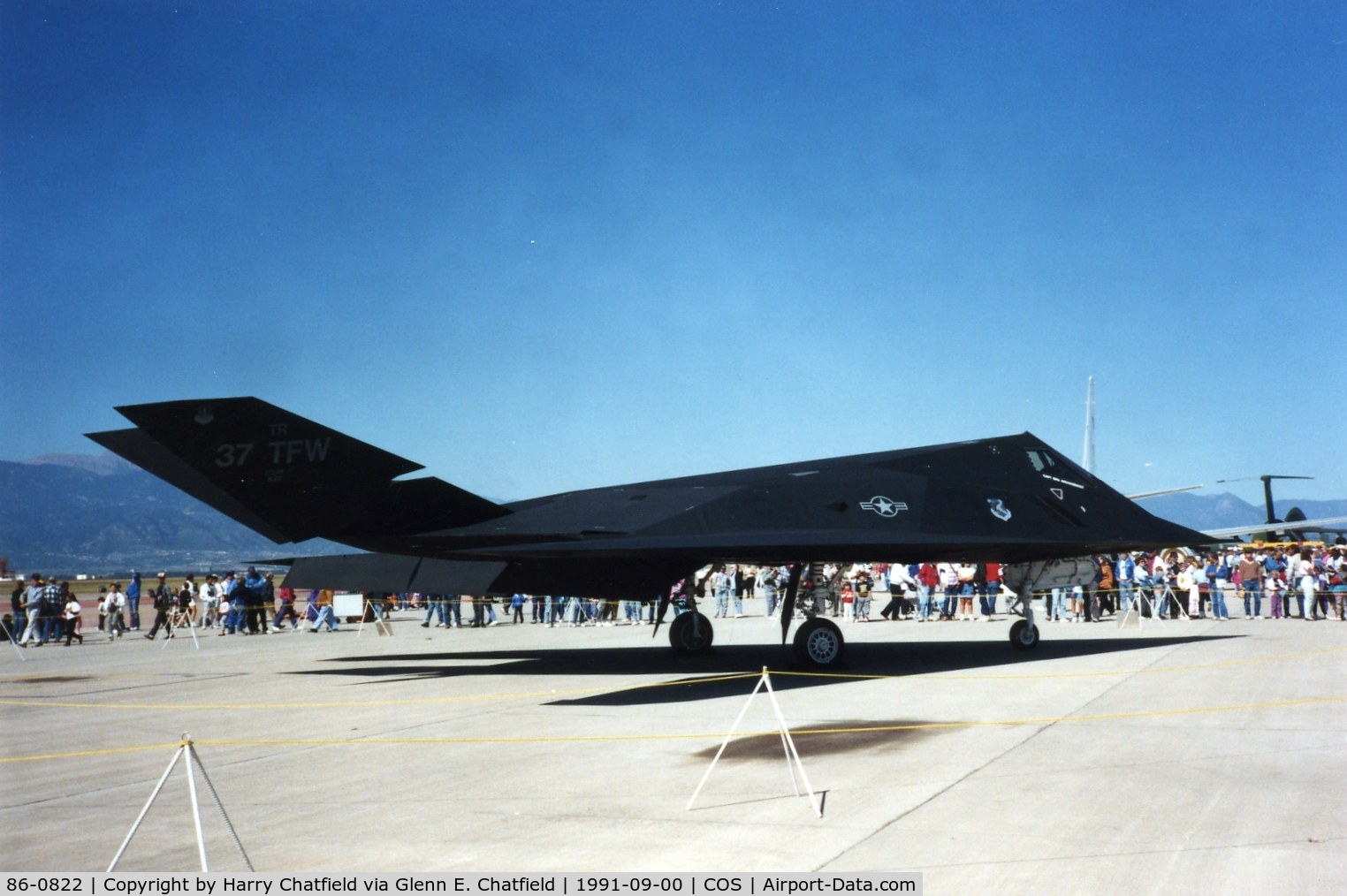 86-0822, 1986 Lockheed F-117A Nighthawk C/N A.4060, F-117A at Peterson AFB open house.