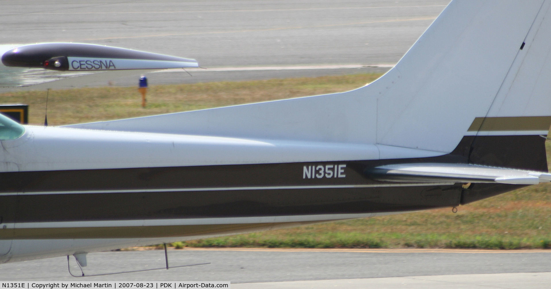 N1351E, 1978 Cessna 172N C/N 17270965, Tail Numbers