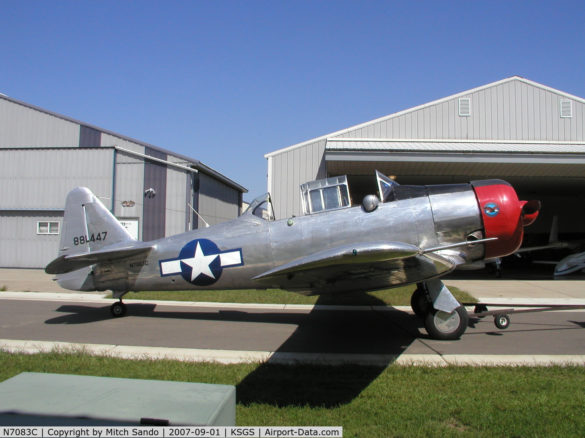 N7083C, 1943 North American SNJ-4 Texan C/N 88-14047, T-6 Parked outside it's hangar.