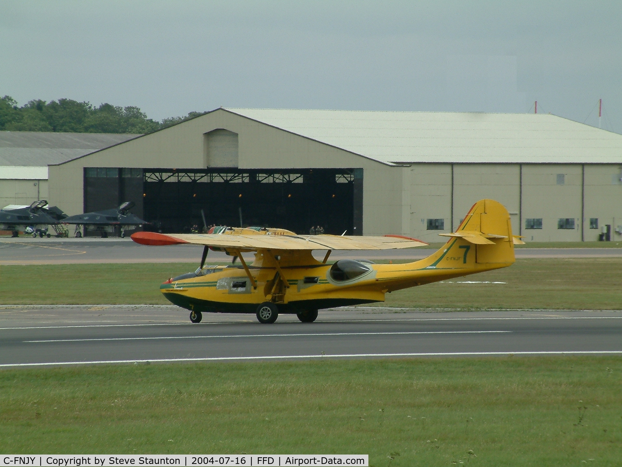 C-FNJY, 1991 Aerospatiale AS-350BA Ecureuil C/N 2546, Royal International Air Tattoo 2004