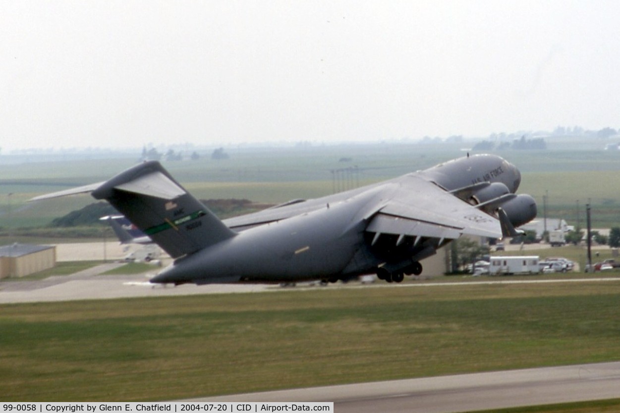 99-0058, 1999 Boeing C-17A Globemaster III C/N 50062/P-58, C-17A departing runway 31, seen from the control tower
