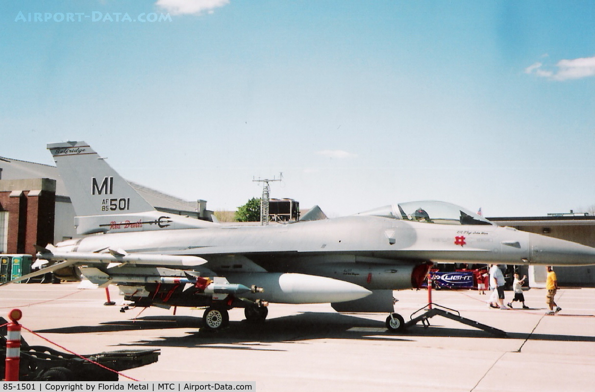 85-1501, 1985 General Dynamics F-16C Fighting Falcon C/N 5C-281, F-16