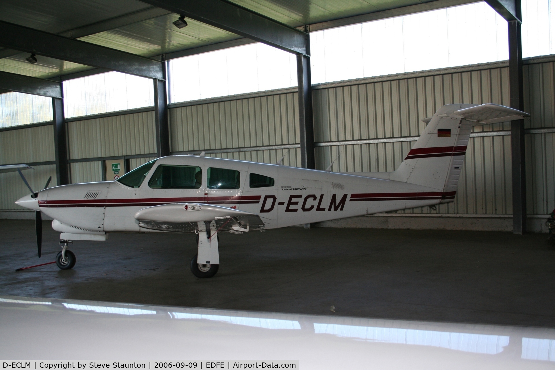 D-ECLM, Piper PA-28RT-201T Turbo Arrow IV C/N 28R-8331046, Taken at Egelsbach September 2006
