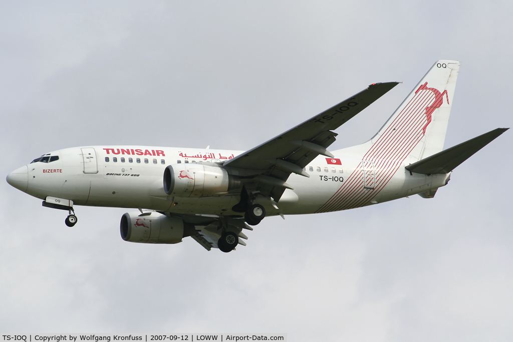 TS-IOQ, 2000 Boeing 737-6H3 C/N 29501, Tunisian Boeing on finals RWY34