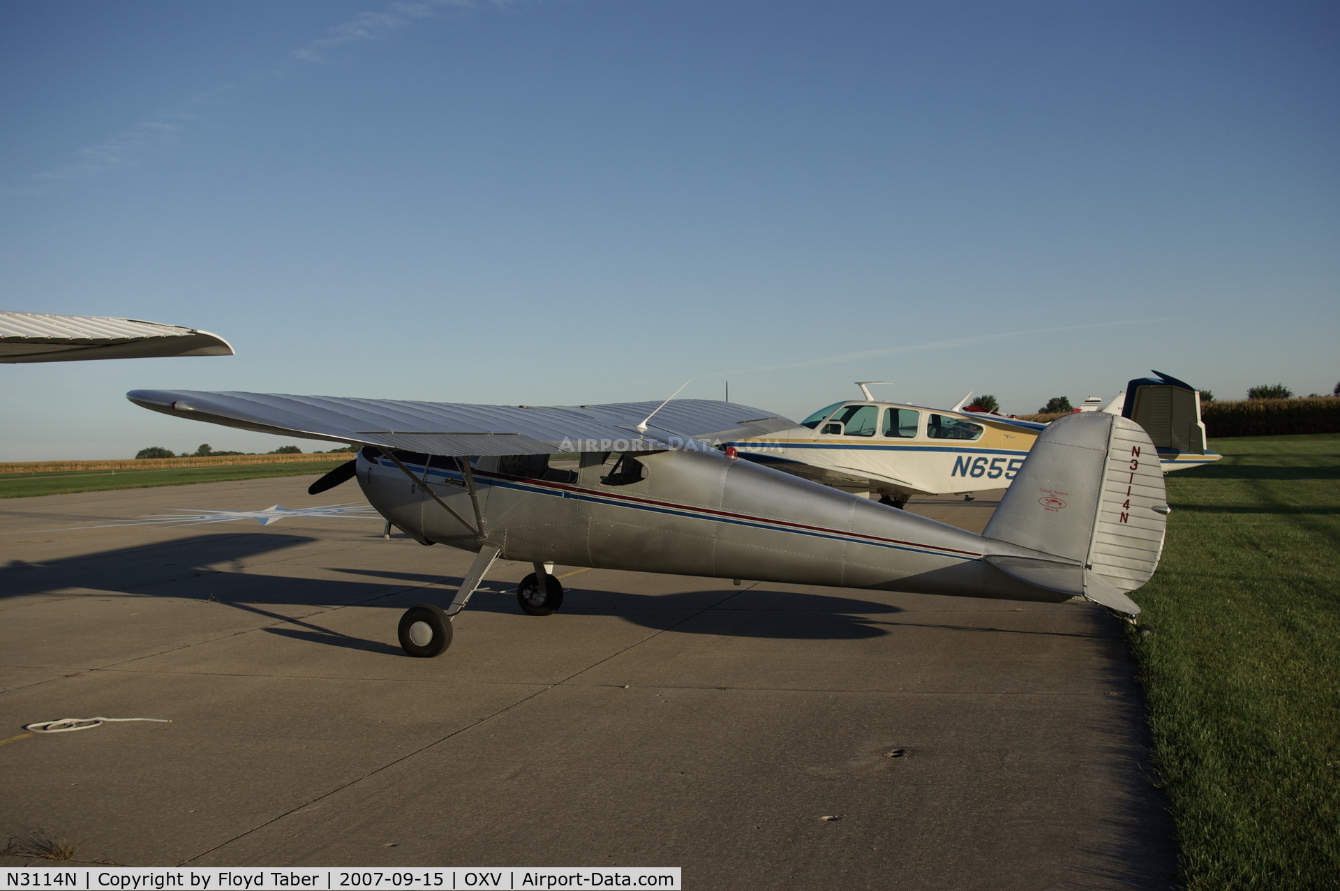 N3114N, 1947 Cessna 120 C/N 13372, Knoxville Fly In