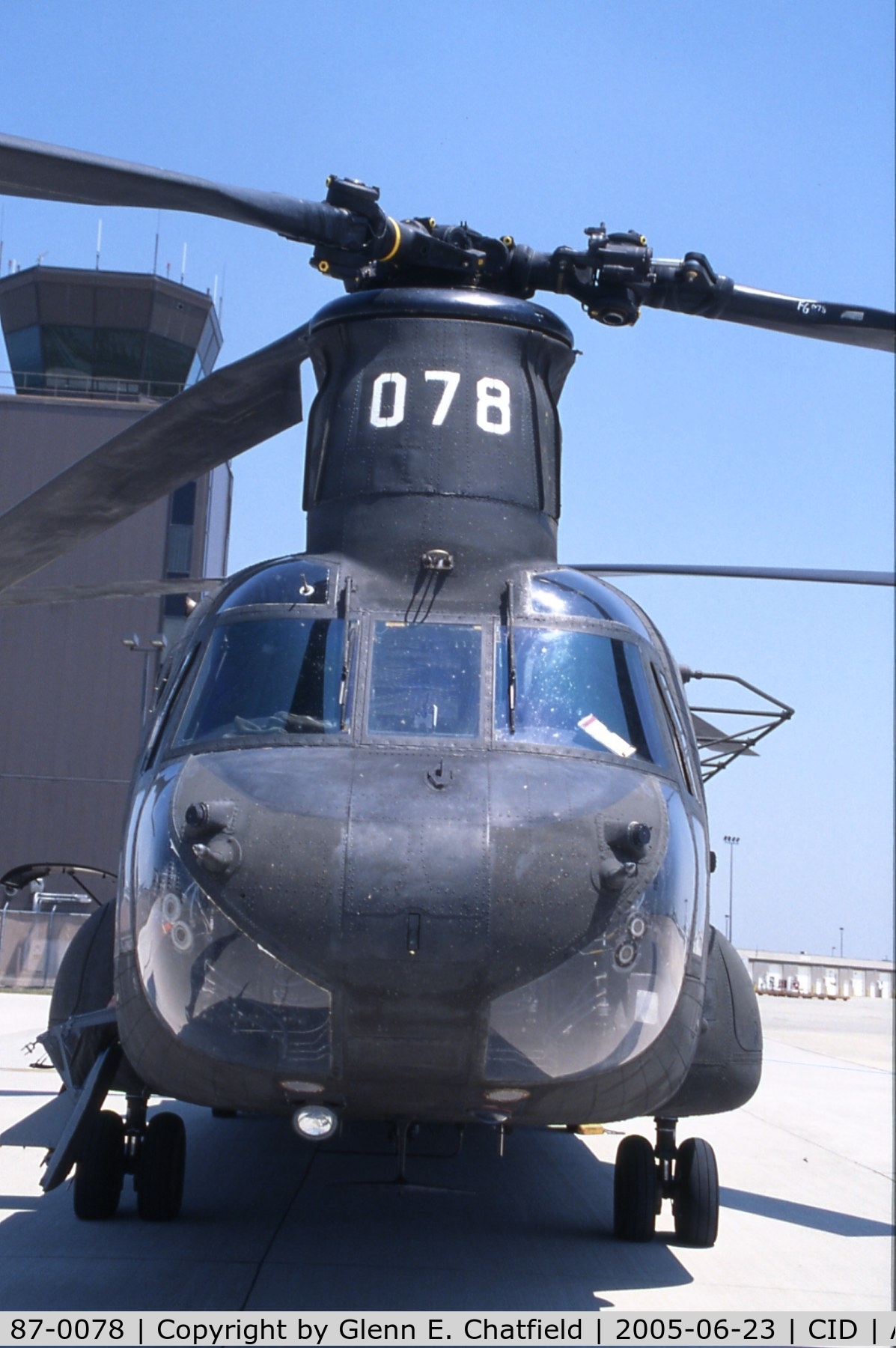 87-0078, 1987 Boeing CH-47D Chinook C/N M.3197, Head-on shot