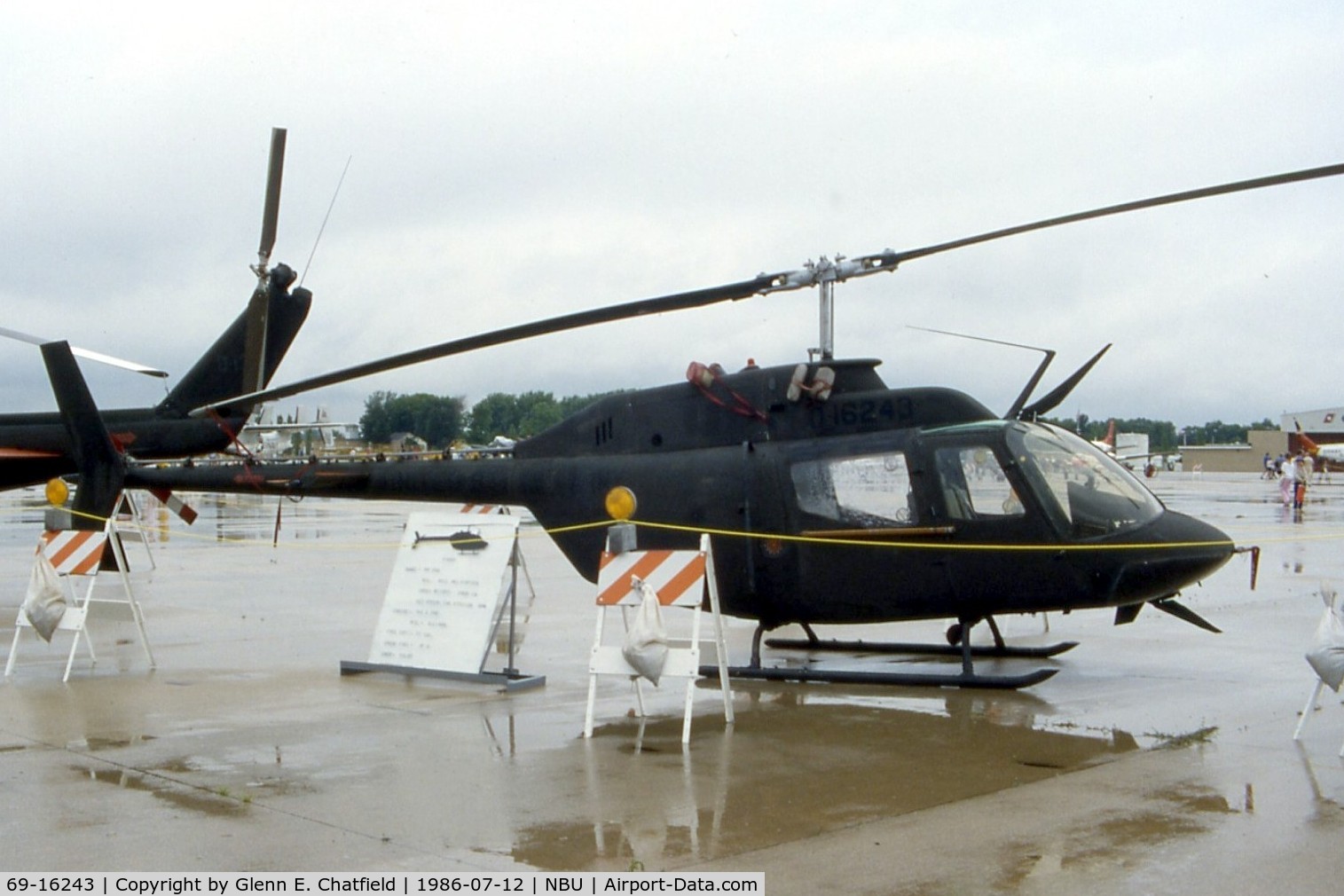 69-16243, 1969 Bell OH-58A Kiowa C/N 40464, OH-58A at the open house.  Later converted to OH-58D