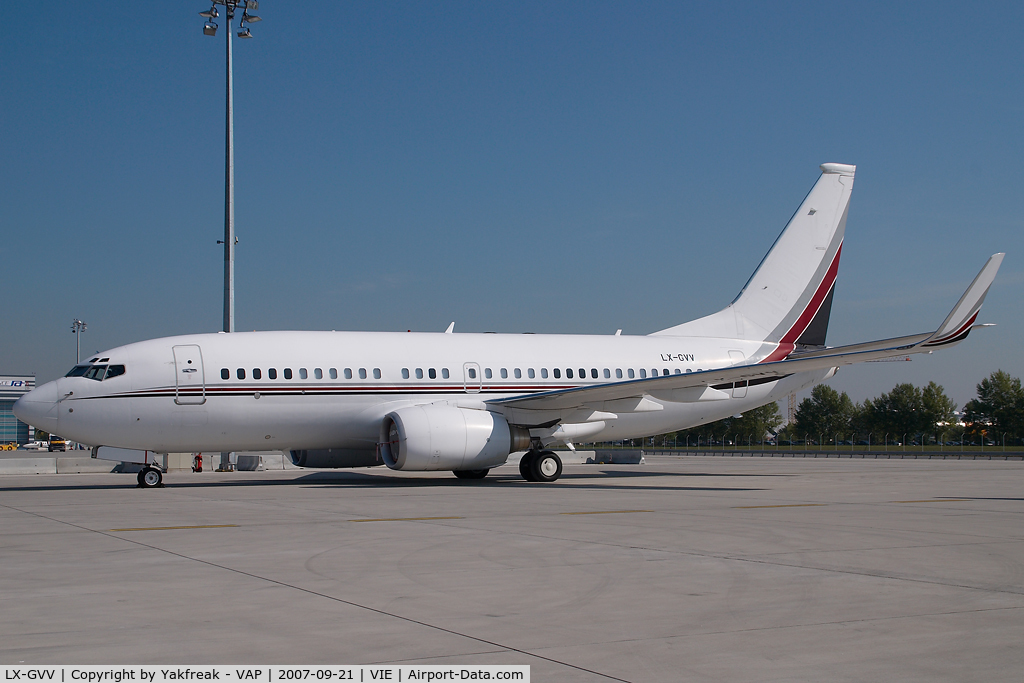 LX-GVV, 2000 Boeing 737-7BC C/N 30791, Boeing 737-700