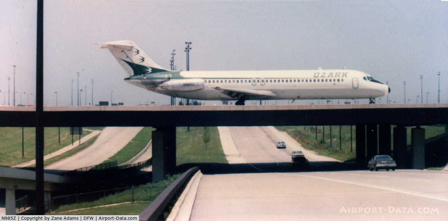 N985Z, 1970 Douglas DC-9-31 C/N 47491, Ozark Airlines @1985
