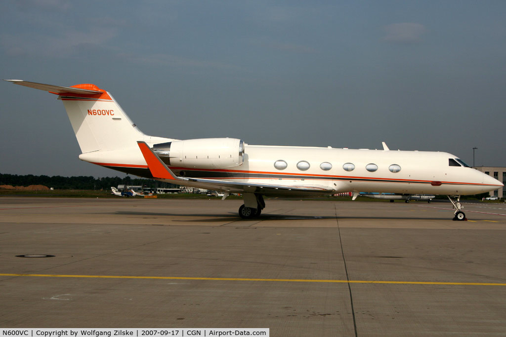 N600VC, 1993 Gulfstream Aerospace G-IV C/N 1227, visitor
