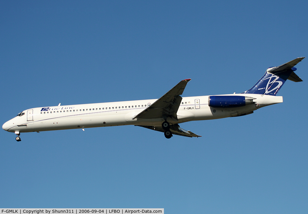 F-GMLK, 1988 McDonnell Douglas MD-83 (DC-9-83) C/N 49672, Landing rwy 32L