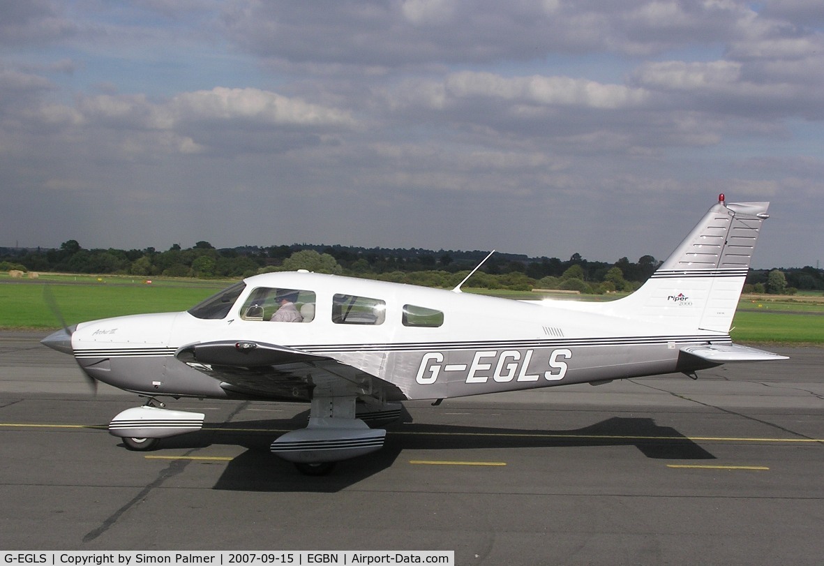 G-EGLS, 2000 Piper PA-28-181 Cherokee Archer III C/N 28-43348, PA-28 at Nottingham Airport