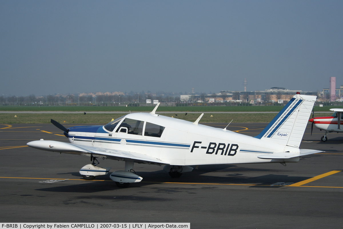 F-BRIB, Piper PA-28-235 Cherokee C/N 2810583, Expair