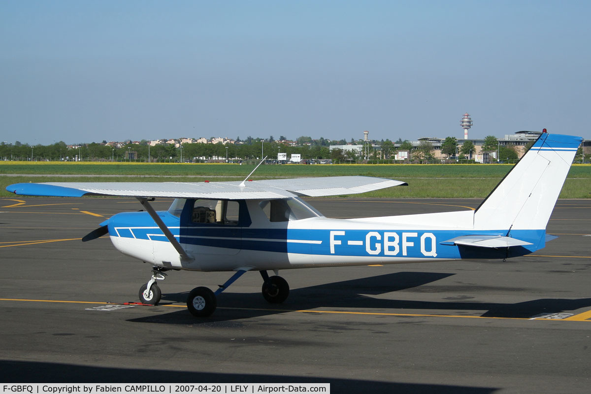 F-GBFQ, Reims F152 C/N 1488, 1488