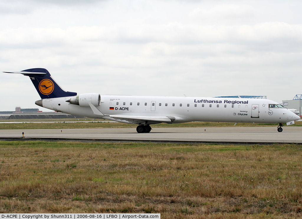D-ACPE, 2001 Bombardier CRJ-701ER (CL-600-2C10) Regional Jet C/N 10027, Line up rwy 14L for take off
