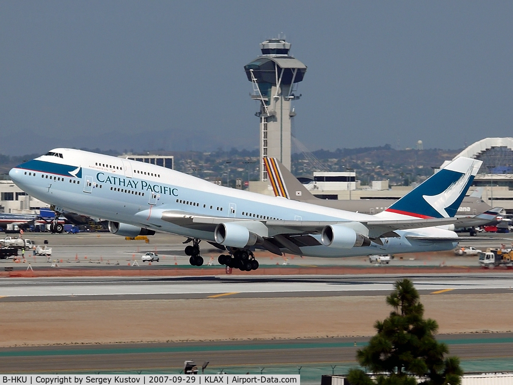 B-HKU, 1993 Boeing 747-412 C/N 27069, Taking off from LAX