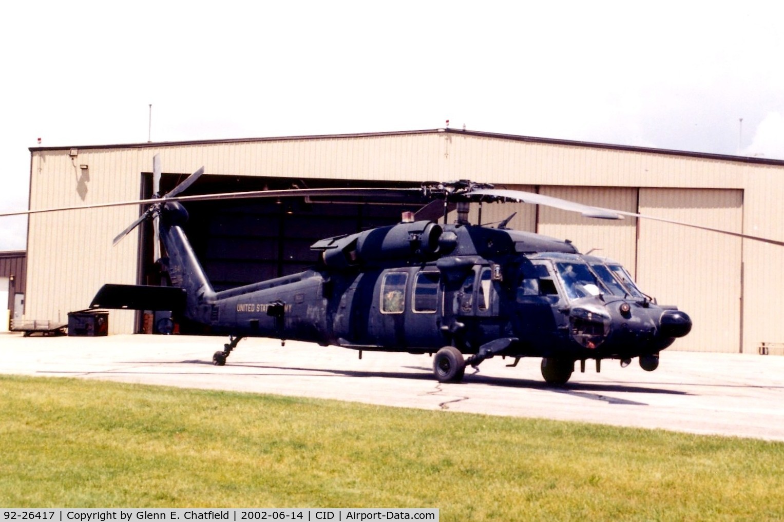 92-26417, Sikorsky UH-60L Black Hawk C/N Not found 92-26417, On the Rockwell Collins ramp