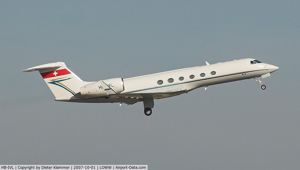 HB-IVL, Gulfstream Aerospace 5 C/N 513, PJS-JET AVIATION