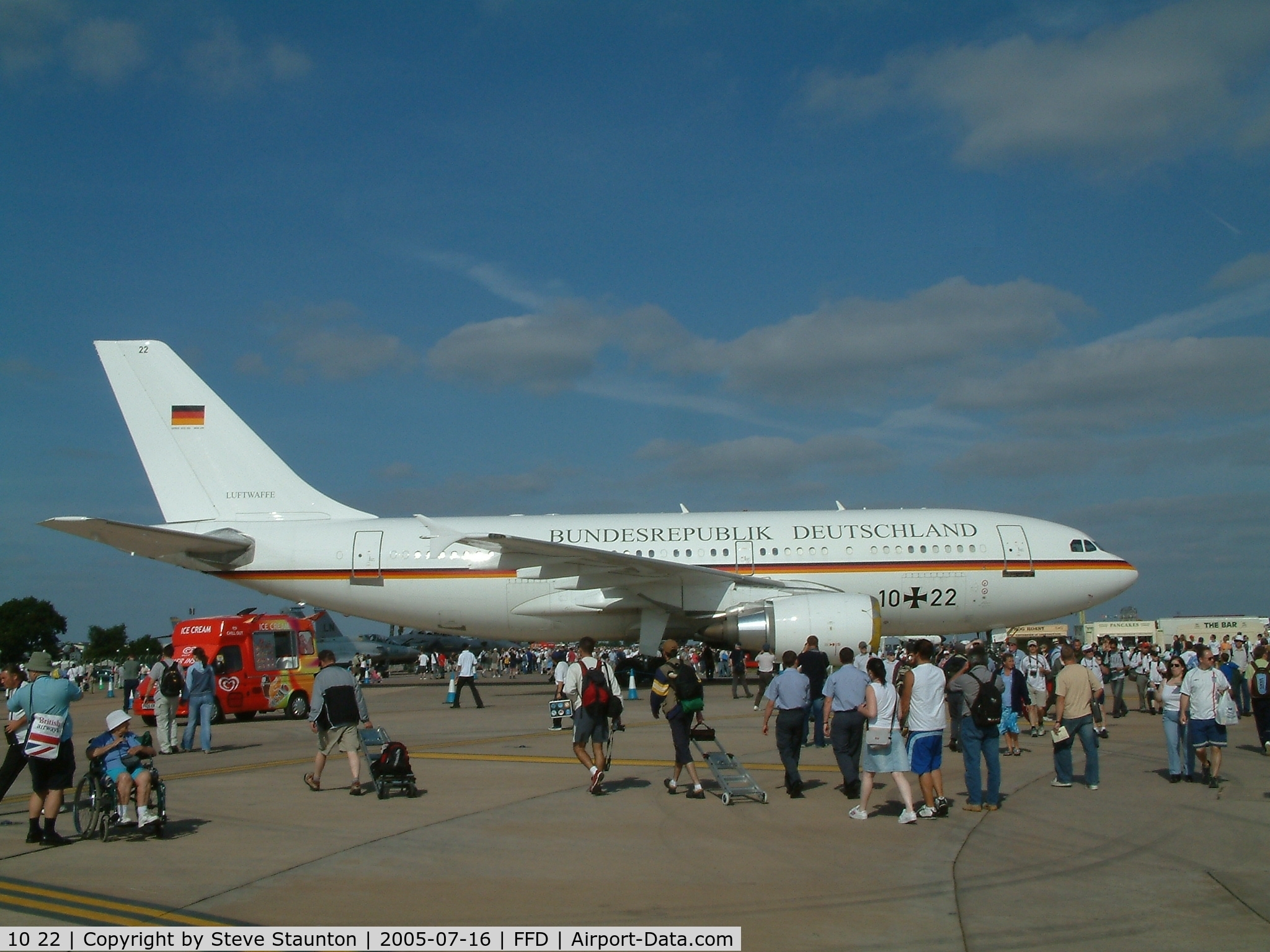 10 22, 1989 Airbus A310-304 C/N 499, Royal International Air Tattoo 2005