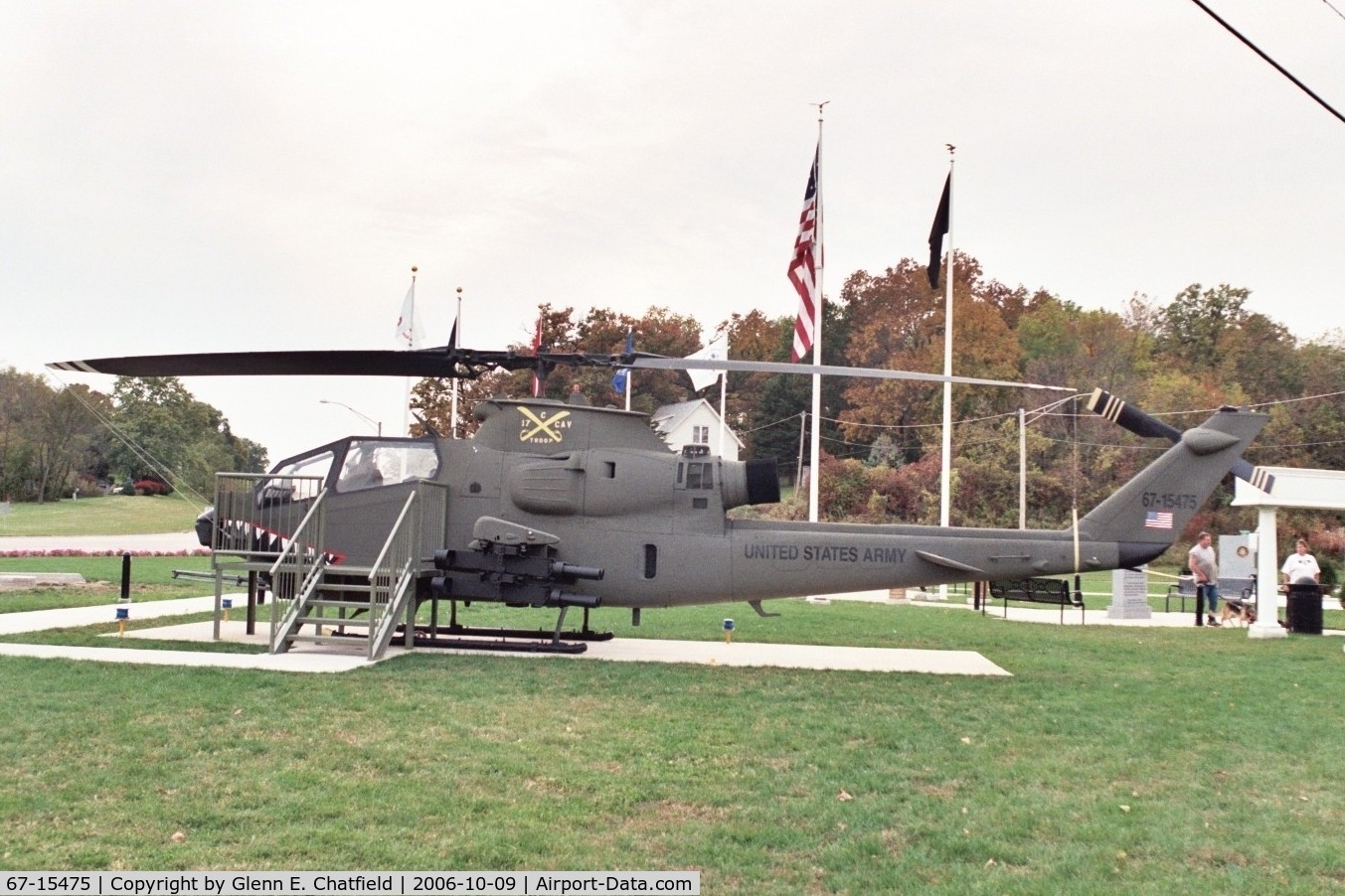67-15475, 1967 Bell AH-1G Cobra C/N 20139, AH-1F at the Veterans' Memorial in Dixon, IL