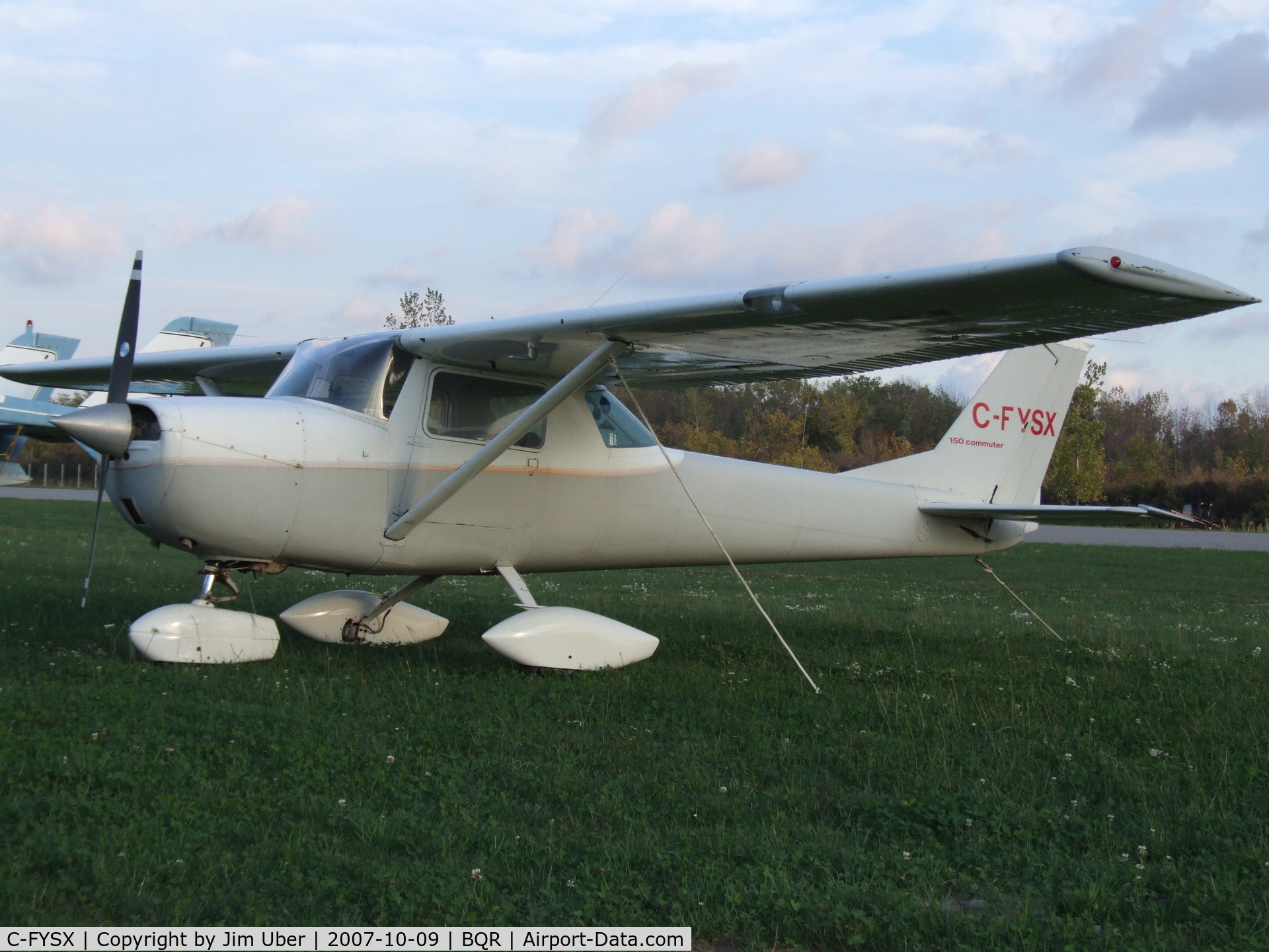 C-FYSX, 1967 Cessna 150G C/N 15066920, Waitin for the new hangars...