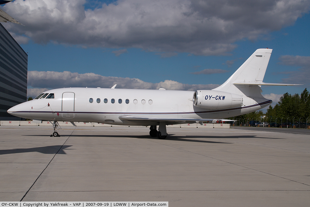 OY-CKW, 2002 Dassault Falcon 2000 C/N 166, Falcon 2000