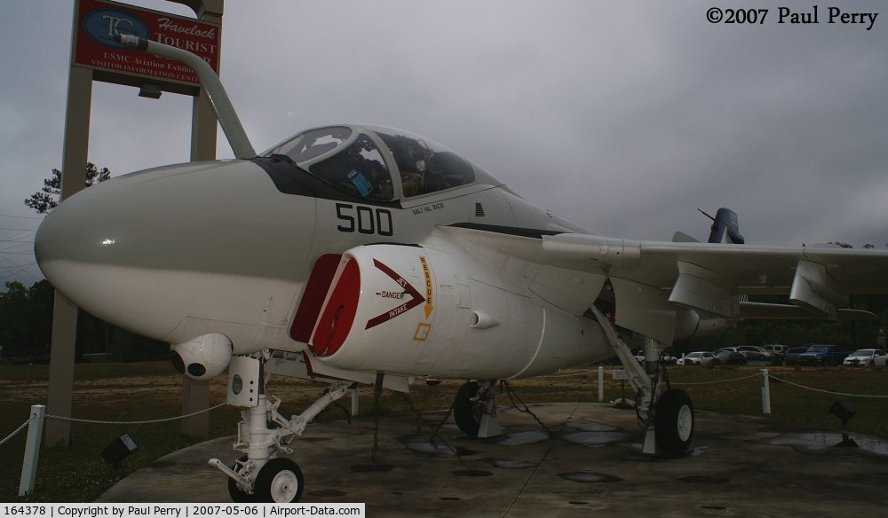 164378, Grumman A-6E Intruder C/N I-718, Crummy day to catch up with Hawk 500, nearly 2 years to the day I last saw her
