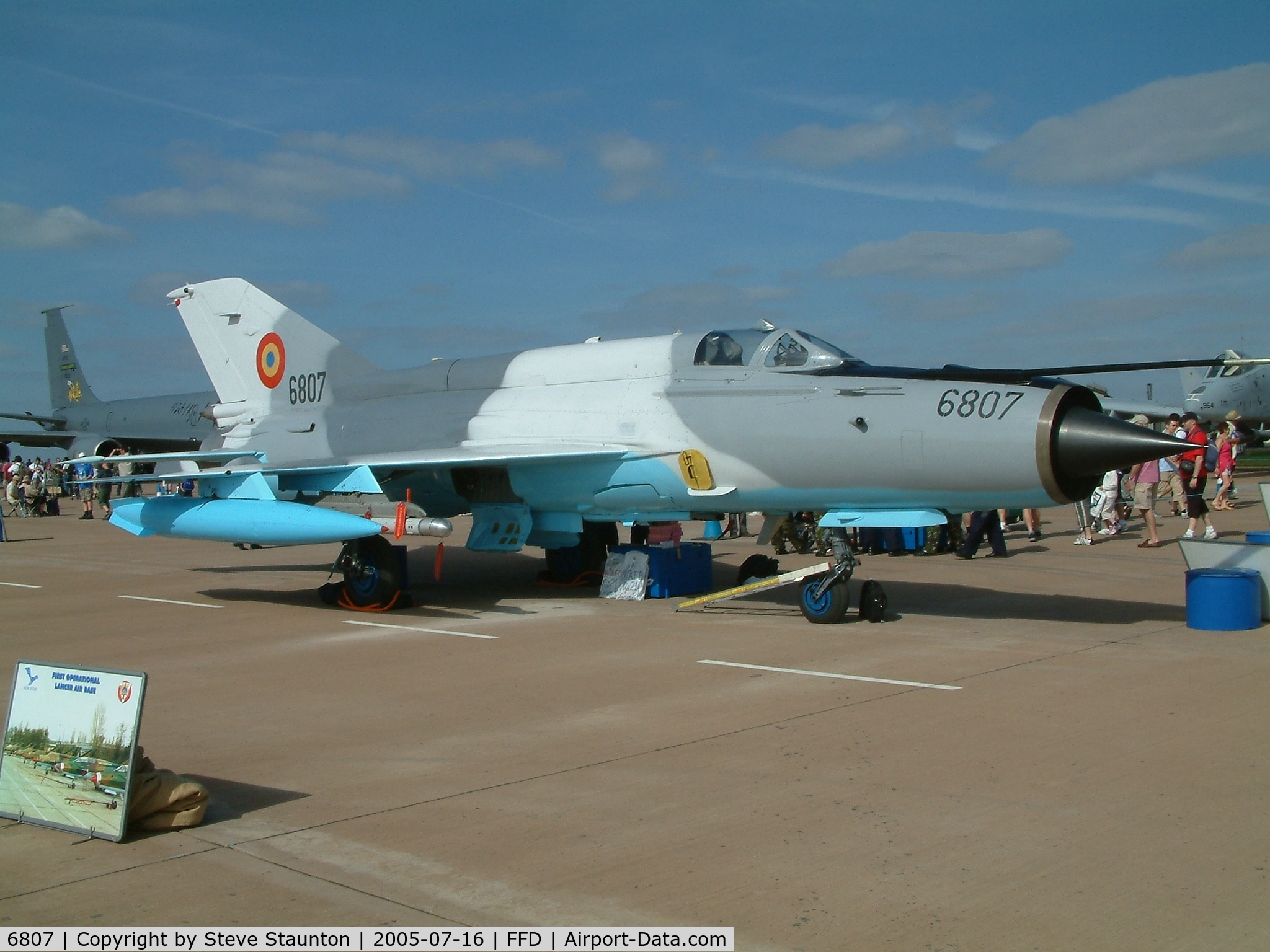 6807, Mikoyan-Gurevich MiG-21MF-75 Lancer C C/N 96006807/0523, Royal International Air Tattoo 2005