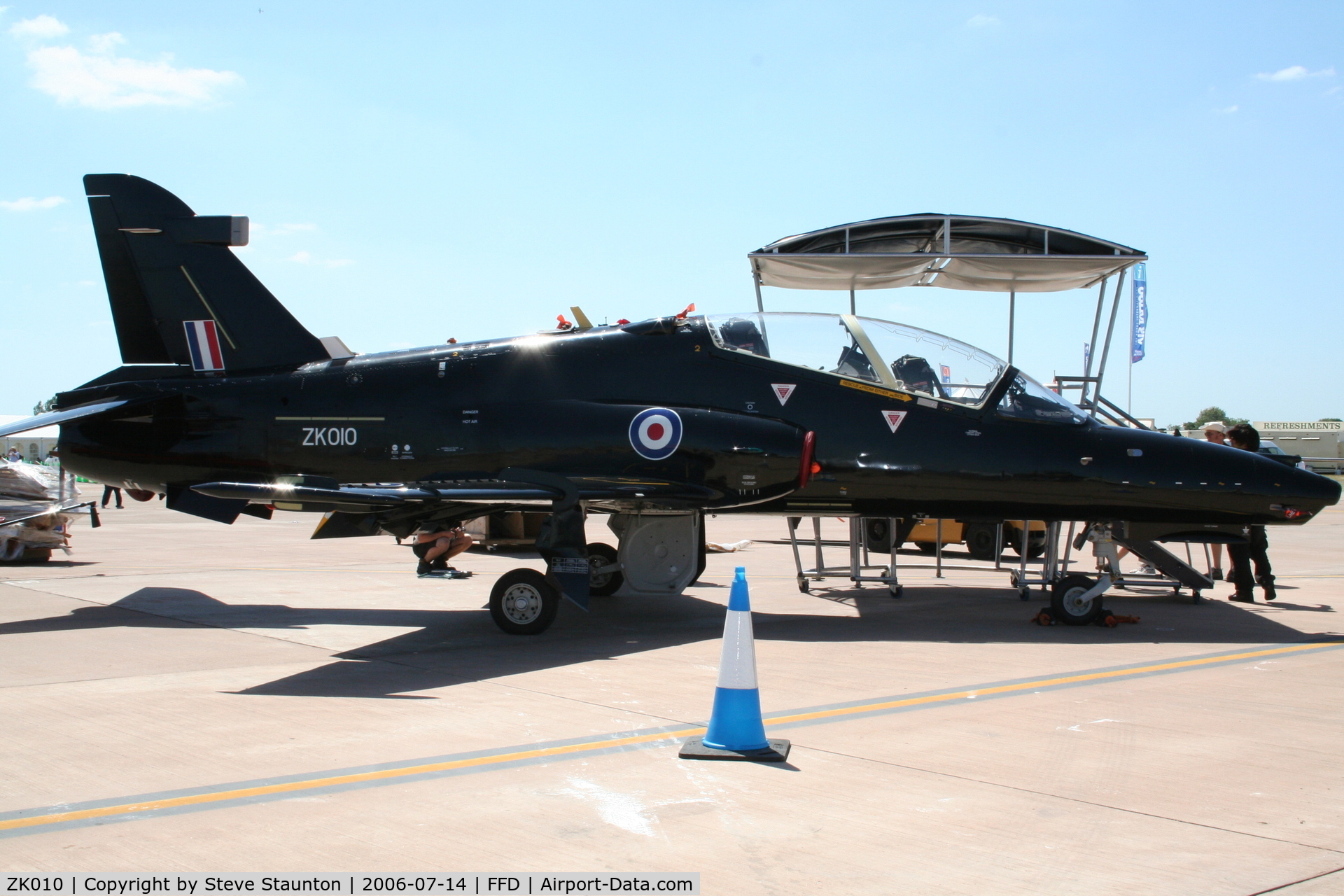 ZK010, 2005 British Aerospace Hawk T2 C/N RT001/1239, Royal International Air Tattoo 2006