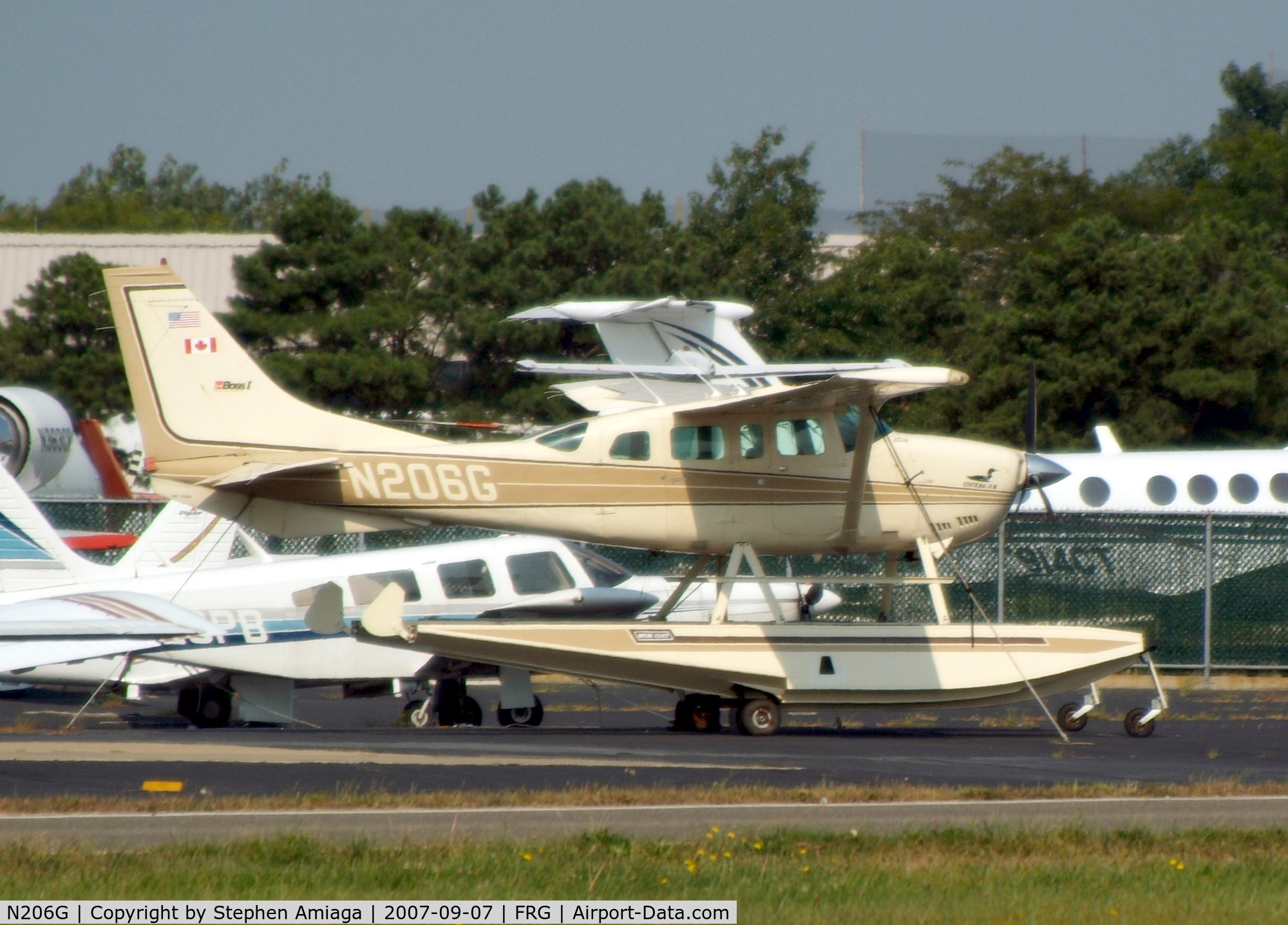 N206G, 1975 Cessna U206F Stationair C/N U20602849, Amphib at Republic