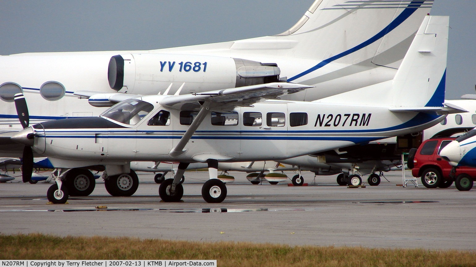 N207RM, Cessna 208 C/N 20800098, Freighter ramp at Taimiami Florida