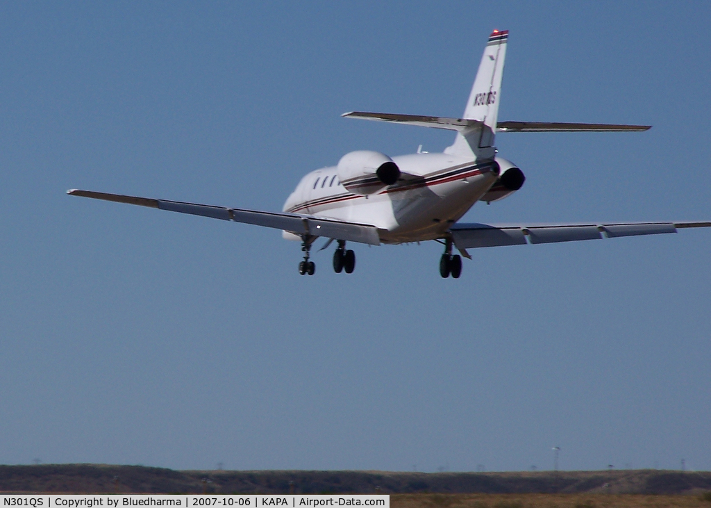 N301QS, 2004 Cessna 680 Citation Sovereign C/N 680-0010, Landing 17L