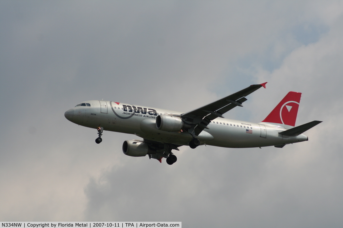 N334NW, 1992 Airbus A320-212 C/N 339, Northwest