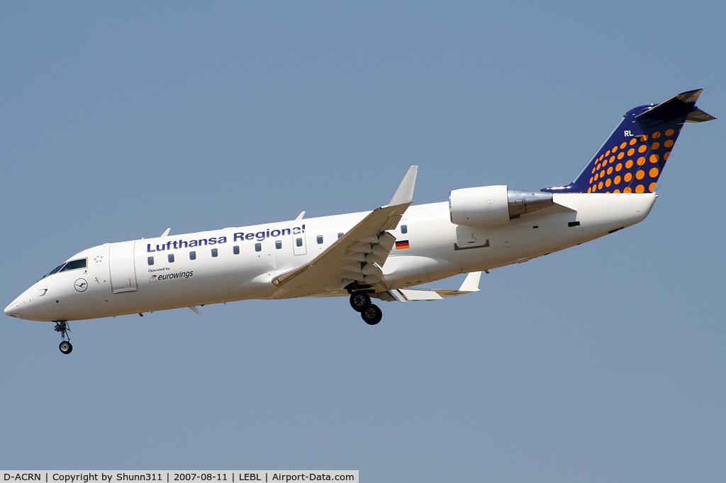 D-ACRN, 2001 Canadair CRJ-200LR (CL-600-2B19) C/N 7486, Landing rwy 25R