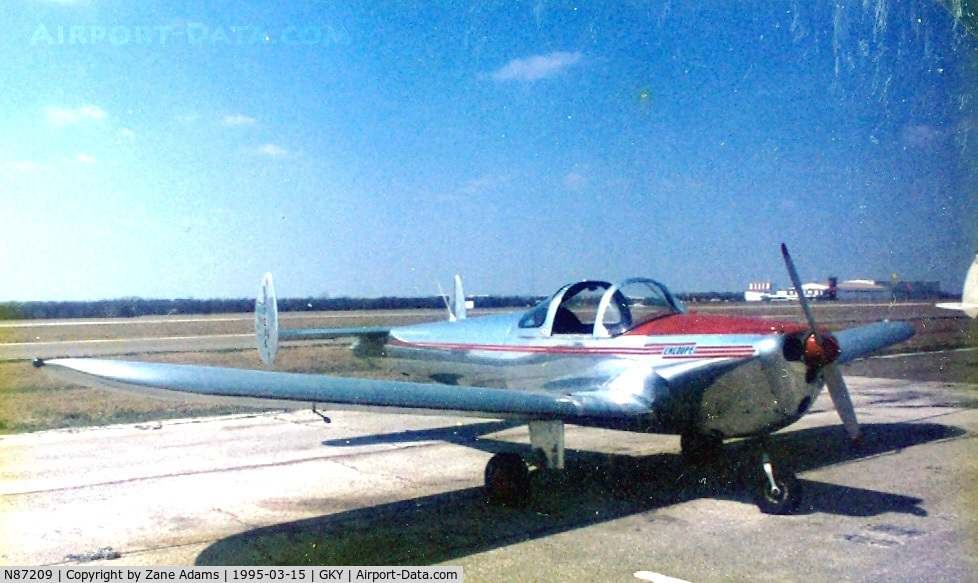 N87209, 1946 Erco 415C Ercoupe C/N 382, On the ramp at Arlington Muni