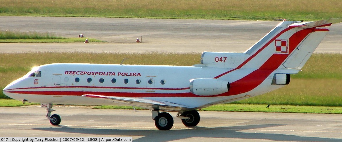 047, 1980 Yakovlev Yak-40 C/N 9021560, Polish Air Force Yak 40 at Geneva on the day of EBACE2007 exhibition