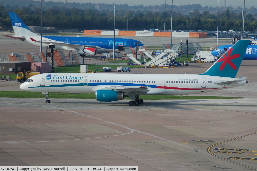 G-OOBG, 1999 Boeing 757-236 C/N 29942, First Choice - Taxiing