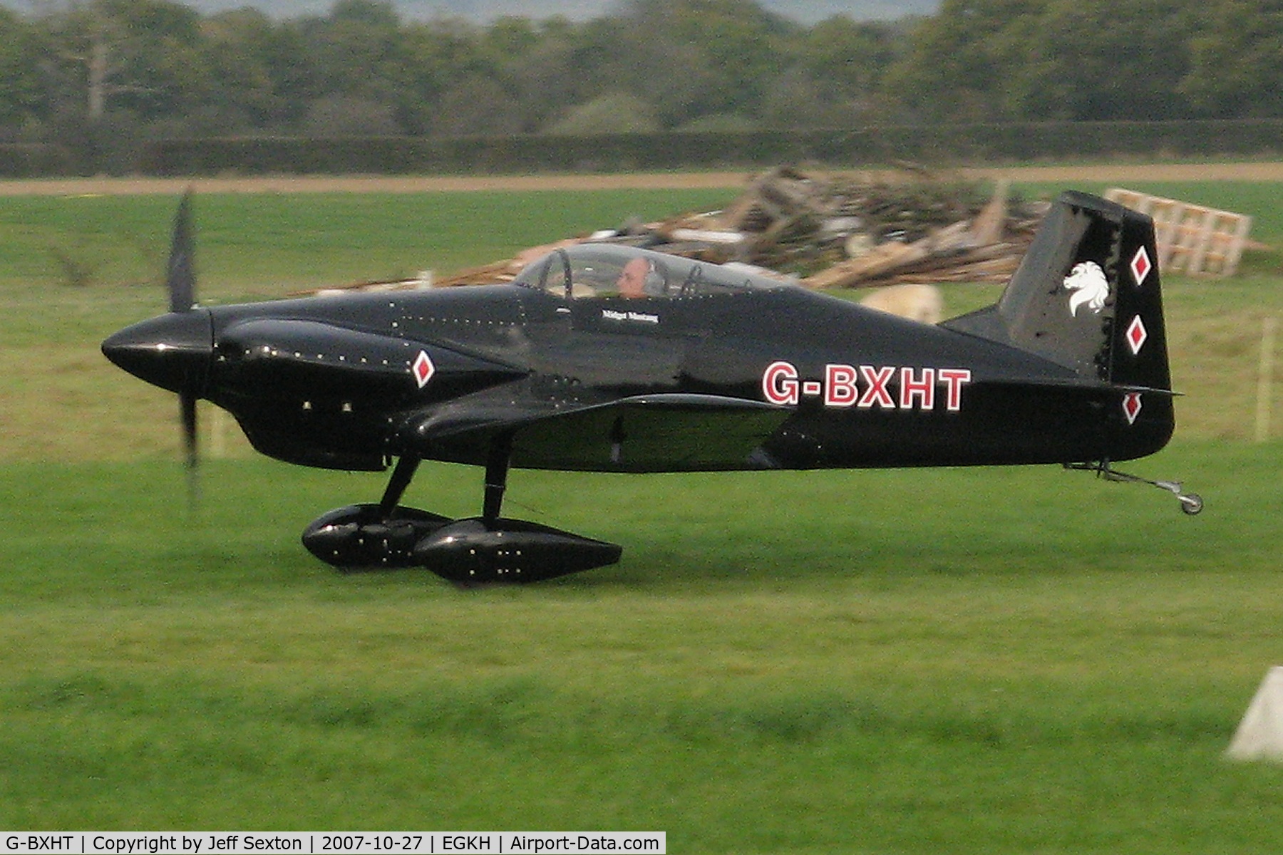 G-BXHT, 2005 Mustang Aeronautics Midget Mustang MM-1 C/N PFA 168-13077, Midget Mustang on take-off