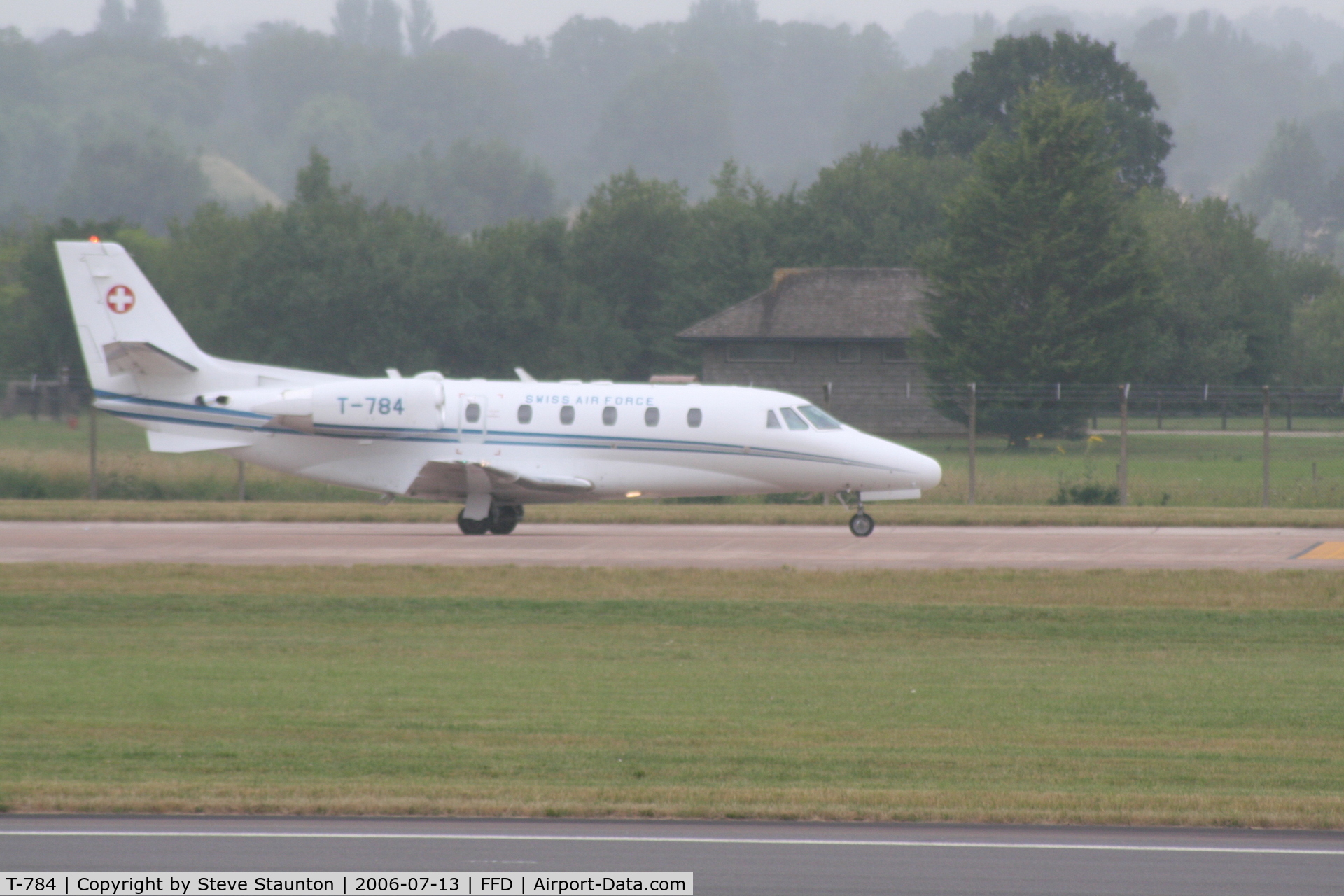 T-784, 2002 Cessna 560 Citation Excel C/N 560-5269, Royal International Air Tattoo 2006